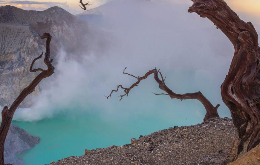 Ijen Crater Exploration Blue Fire & Sulfur Mines