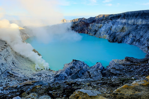Sulfur Mines