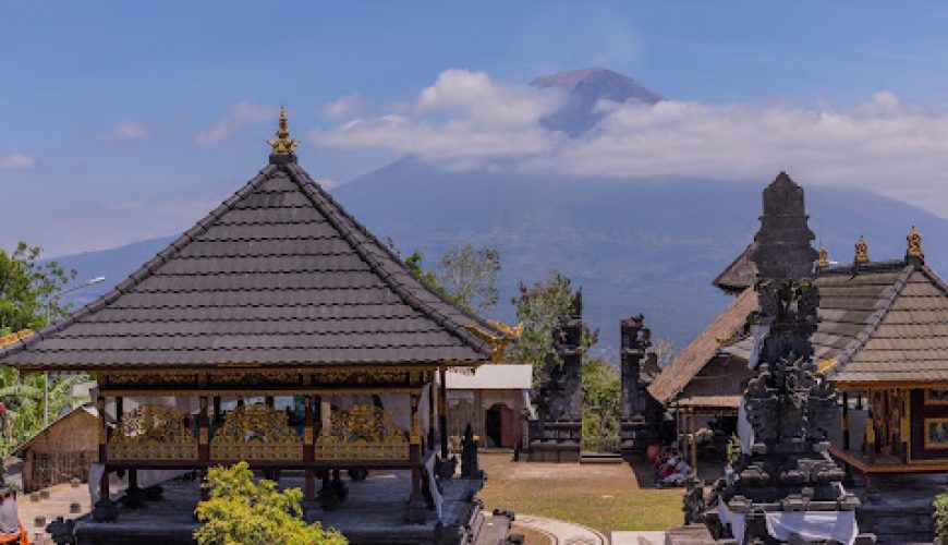Situated on the slopes of Mount Lempuyang in East Bali, Lempuyang Temple is renowned for its breathtaking "Gates of Heaven." This sacred site offers stunning views of Mount Agung, providing a serene and spiritual experience for visitors. As one of Bali's oldest and most important temples, Lempuyang is a vital place of worship and part of the Sad Kahyangan, Bali’s six holiest temples. Visitors can enjoy a scenic journey to the temple and capture iconic photographs framed by the majestic gates, especially at sunrise. The temple’s peaceful atmosphere and panoramic views make it a must-visit for those seeking Bali’s cultural and spiritual essence.
